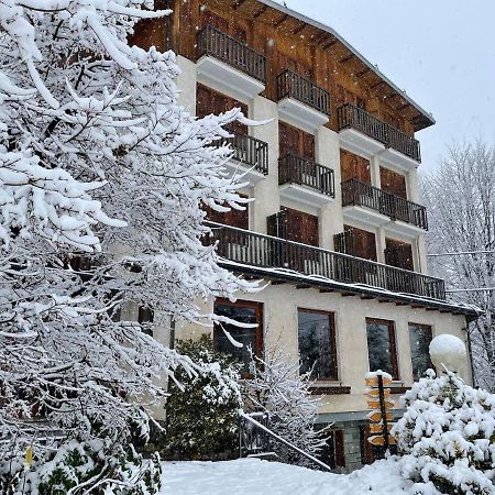 Hotel Miramonti Family & Spa フラボーザ・ソプラーナ エクステリア 写真