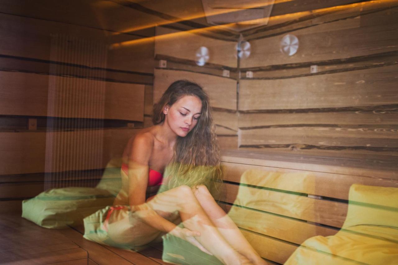 Hotel Miramonti Family & Spa フラボーザ・ソプラーナ エクステリア 写真