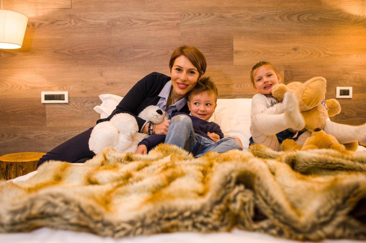 Hotel Miramonti Family & Spa フラボーザ・ソプラーナ エクステリア 写真