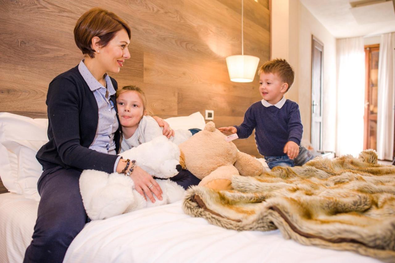 Hotel Miramonti Family & Spa フラボーザ・ソプラーナ エクステリア 写真